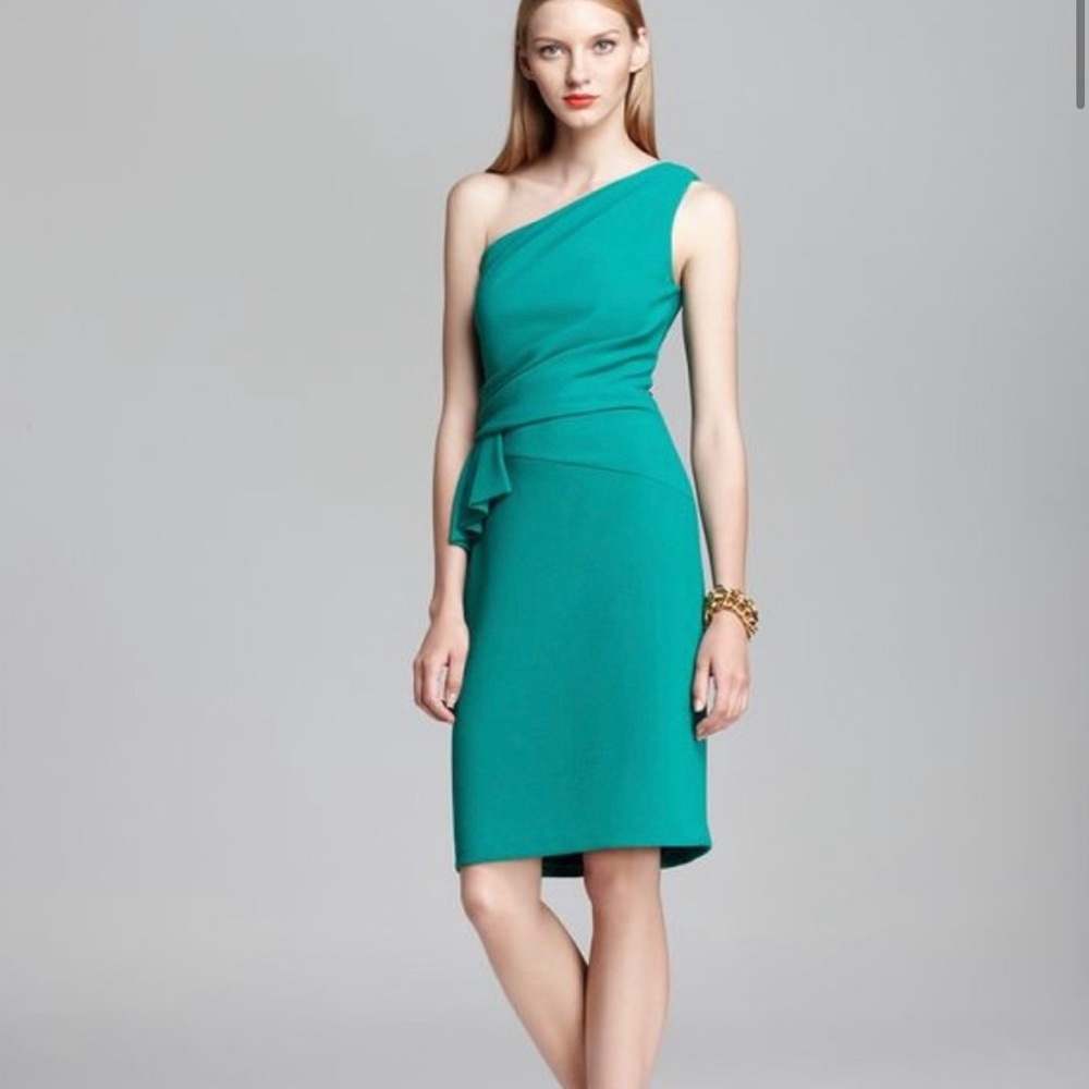 David Meister Sz 10 Emerald Green One Shoulder textured pleated assymetrical